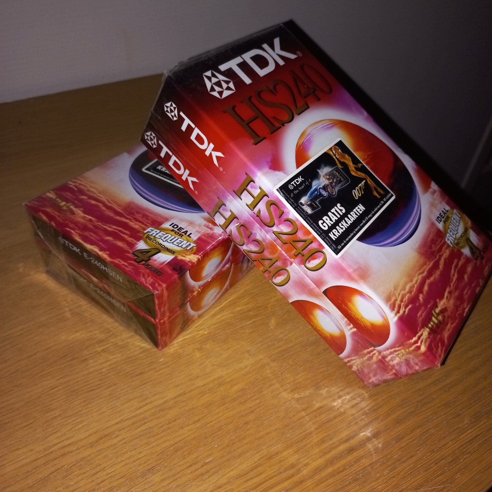 4x TDK HS240 VHS videobanden nieuw in seal (2x 2 stuks), Ophalen of Verzenden, Nieuw in verpakking, VHS