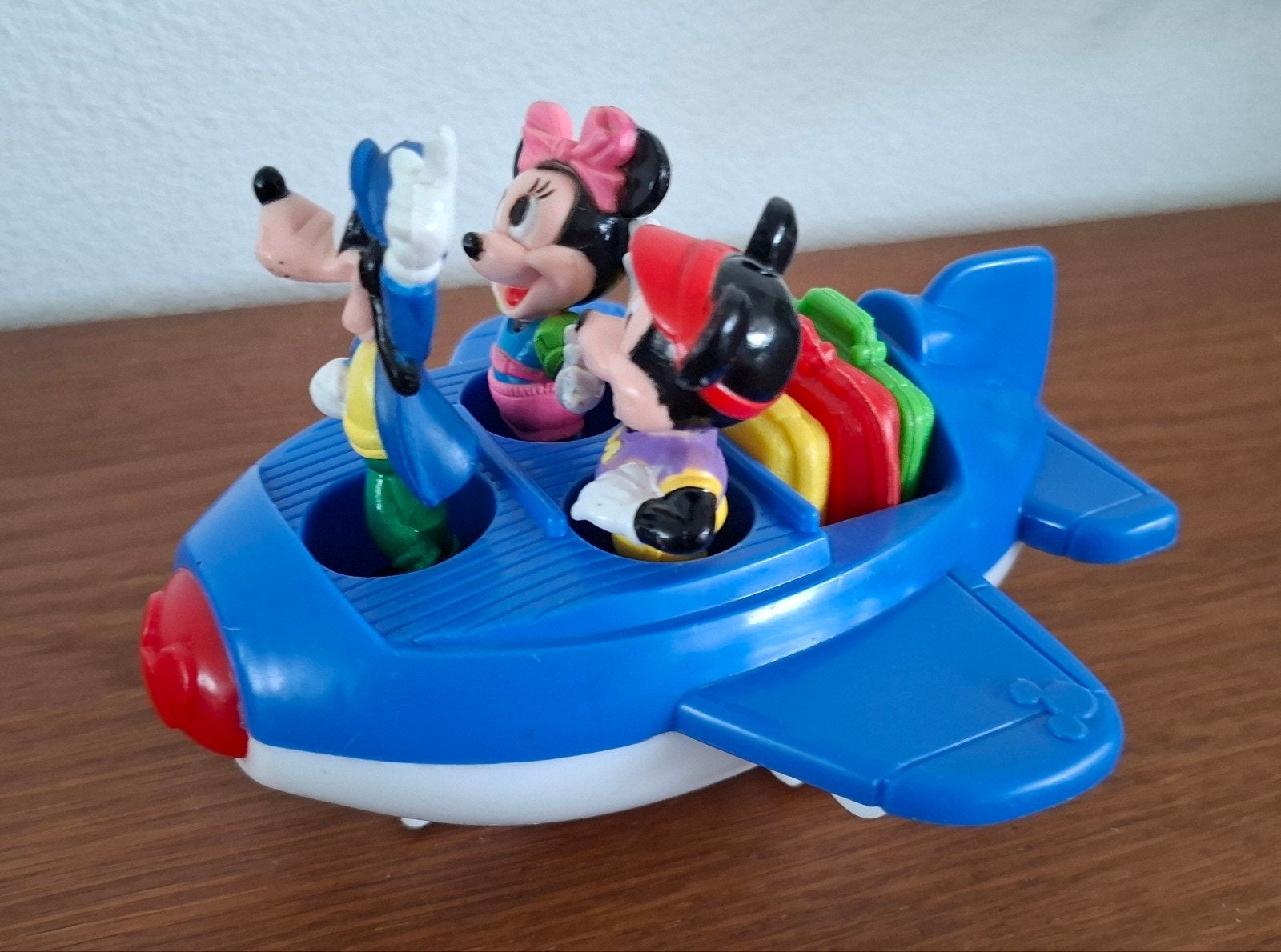 Retro Arco Mattel Disney Vliegtuig (1987) met Figuren, Verzamelen, Ophalen of Verzenden, Mickey Mouse, Zo goed als nieuw, Beeldje of Figuurtje