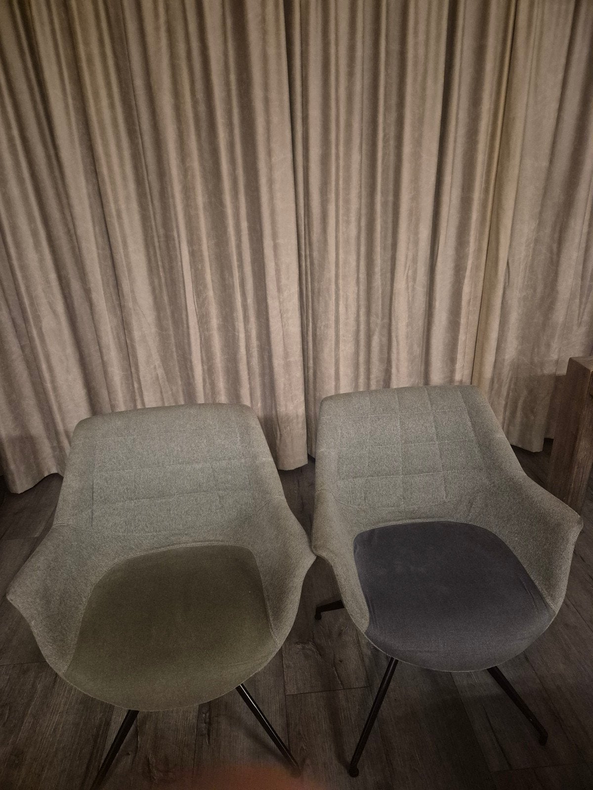 Zuiver Doulton eetkamerstoelen - 4x antraciet, 2x groen, Ophalen, Gebruikt, Overige kleuren, Vijf, Zes of meer stoelen