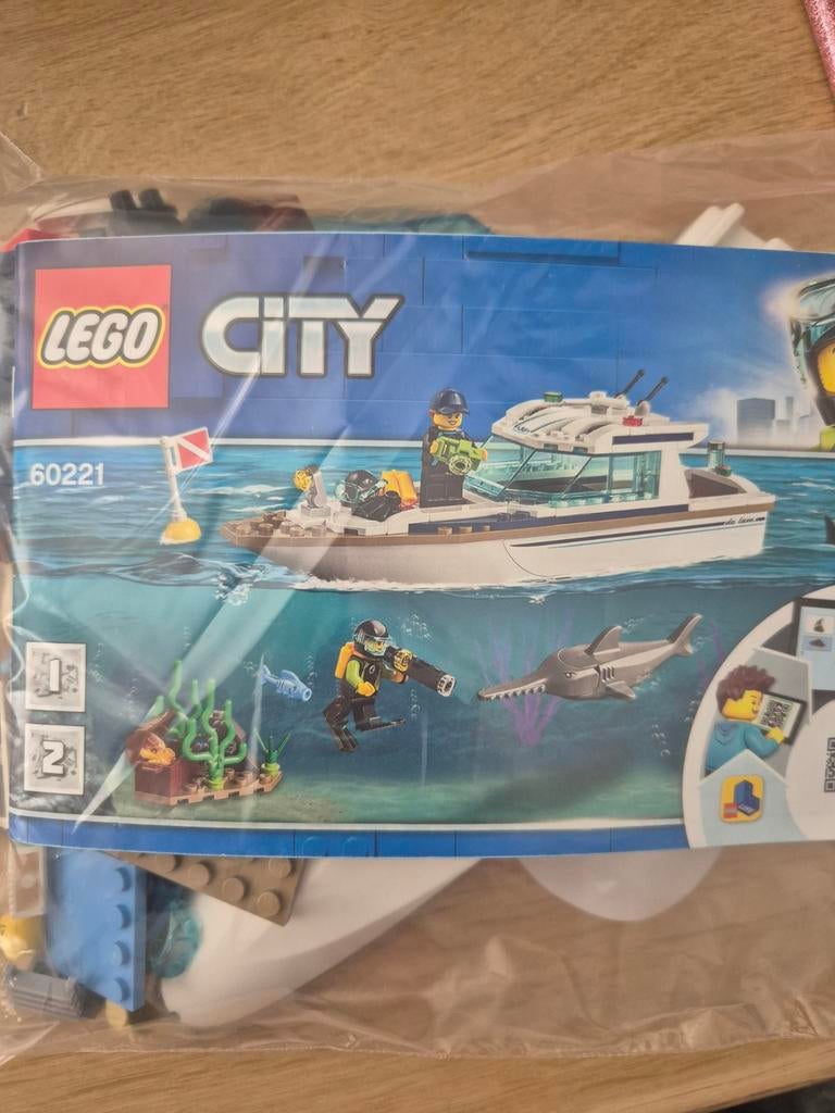 Lego City 60221 Duikjacht - Compleet, Ophalen of Verzenden, Zo goed als nieuw, Complete set, Lego