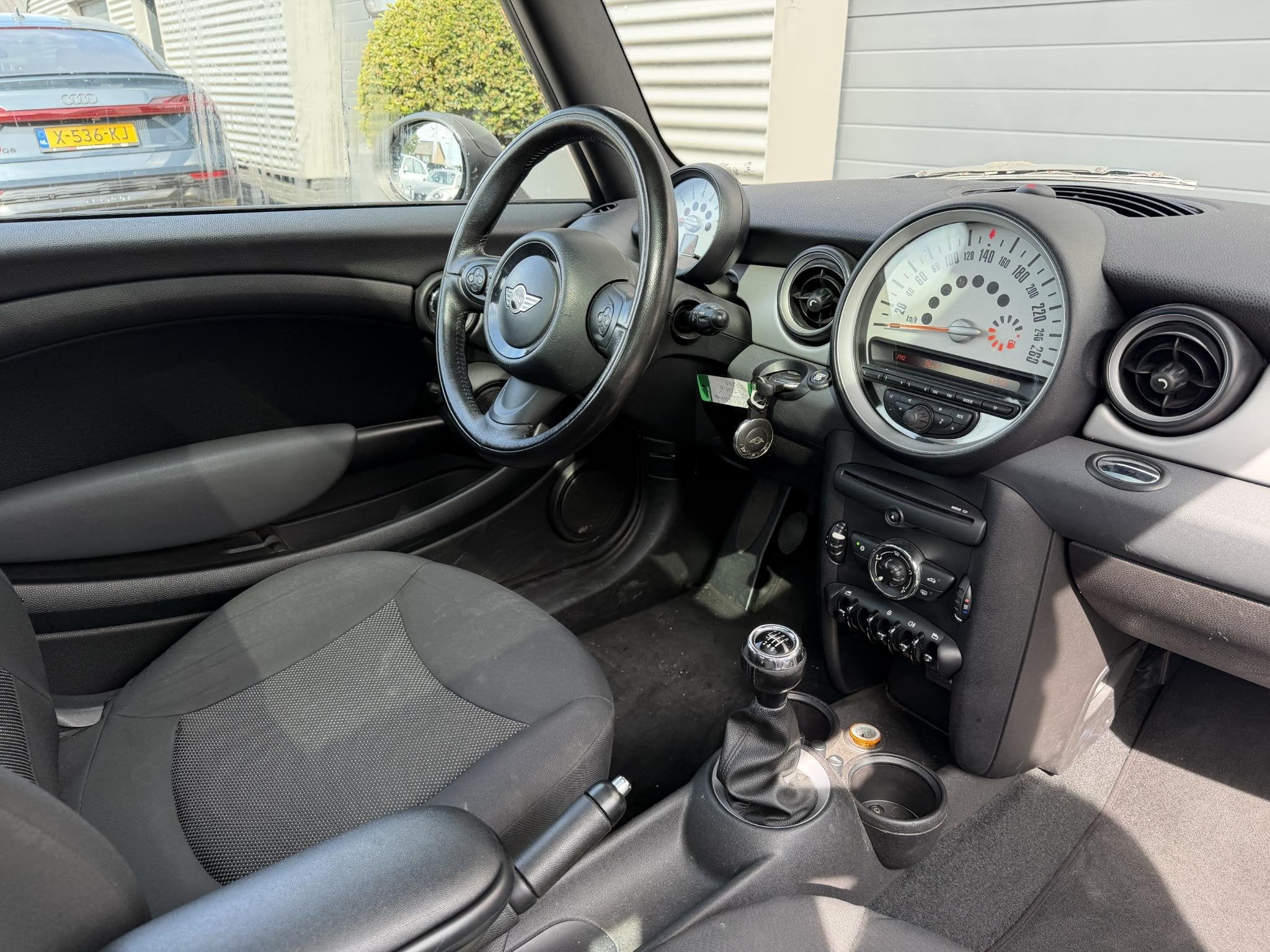 MINI Clubman 1.6 One Business Line | Panoramadak | Airco | H, Auto's, Mini, Voorwielaandrijving, Euro 5, Stof, Gebruikt