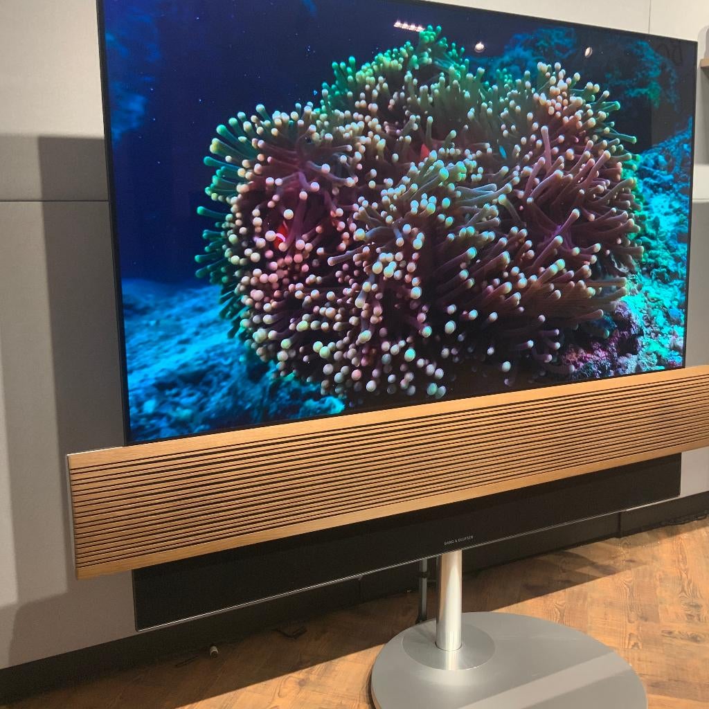 Bang & Olufsen Beovision Eclipse 55 Oak Incl. Nieuw scherm, Bang & Olufsen, Zo goed als nieuw, 100 cm of meer, 4k (UHD)