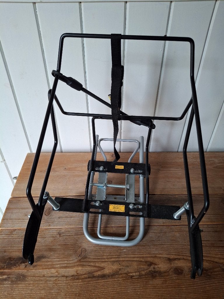 Maxicosie drager bakfiets, Overige methoden, 9 t/m 18 kg, Zo goed als nieuw, Ophalen