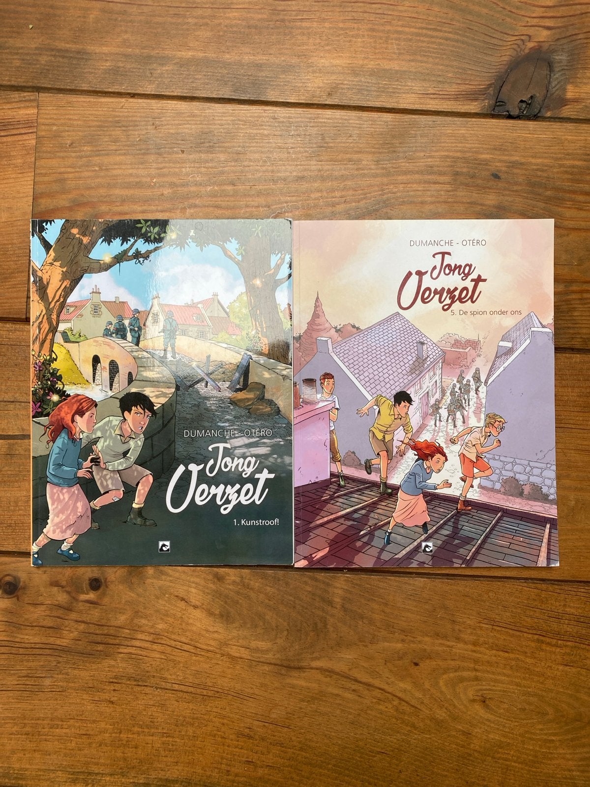 Jong Verzet - Deel 1 & 5 (Stripboeken), Boeken, Stripboeken, Meerdere stripboeken, Ophalen of Verzenden, Zo goed als nieuw