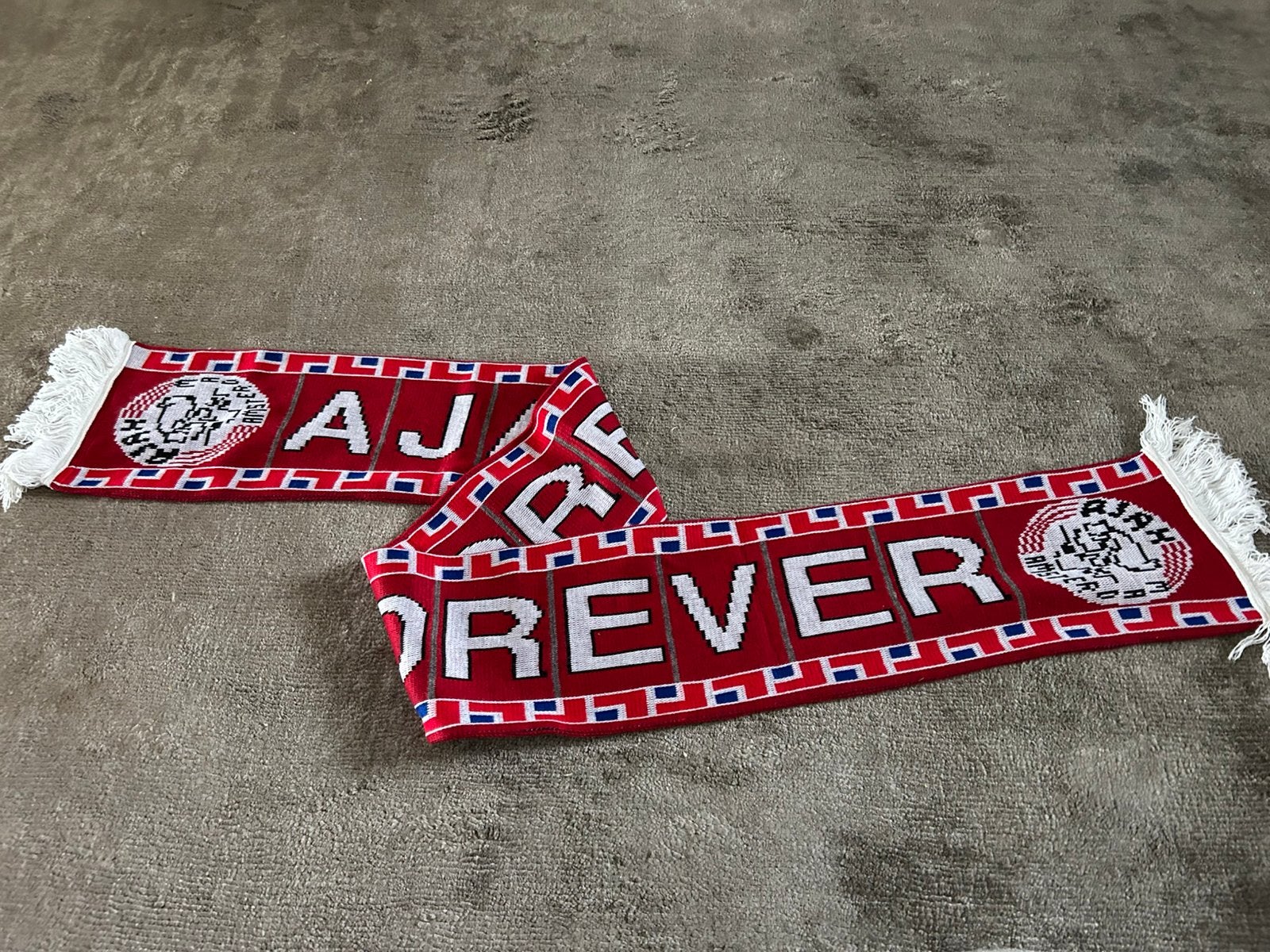 Ajax. Sjaal. Forever., Diversen, Ophalen of Verzenden, Nieuw