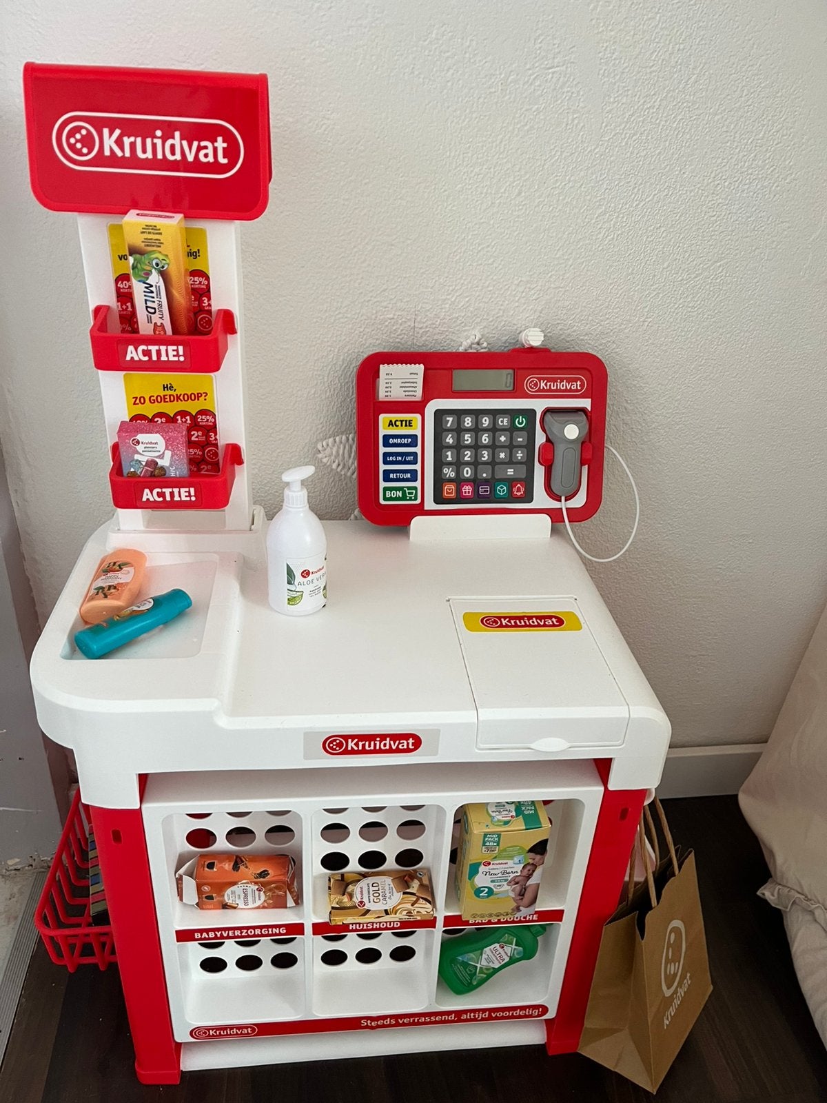 Kruidvat Speelgoed Kassa met Display en Accessoires, Ophalen of Verzenden, Gebruikt, Jongen of Meisje