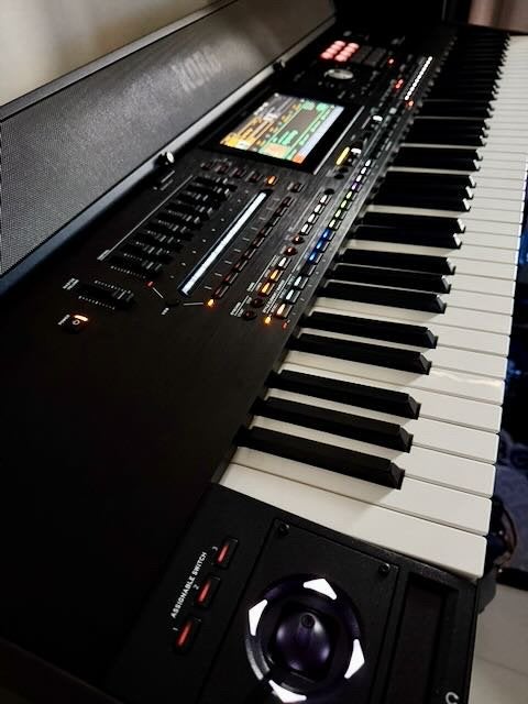 Korg Pa5X 76 + PaAS mk2, Muziek en Instrumenten, Ophalen, Korg, Zo goed als nieuw, Aanslaggevoelig