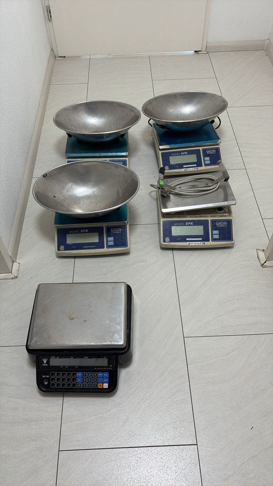 Weegschaale, Witgoed en Apparatuur, Weegschalen, Ophalen, Zo goed als nieuw, Personenweegschaal, 100 kg of meer