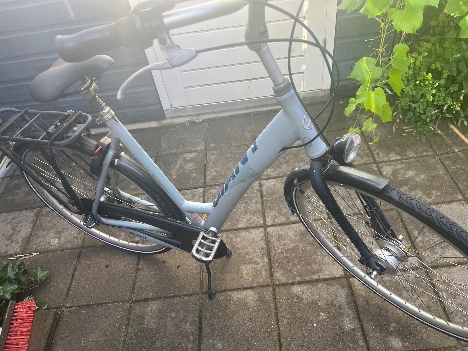 Mooie Giant Energy heren/dames fiets 28 inch, Fietsen en Brommers, Fietsen | Dames | Damesfietsen, Ophalen, Versnellingen, Giant