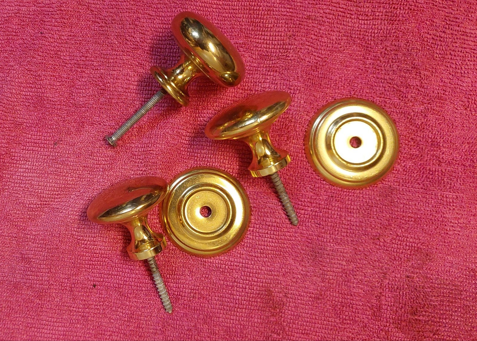 3 Messing Kastknoppen - Diameter 4cm, Ophalen of Verzenden, Gebruikt, Goud, Metaal