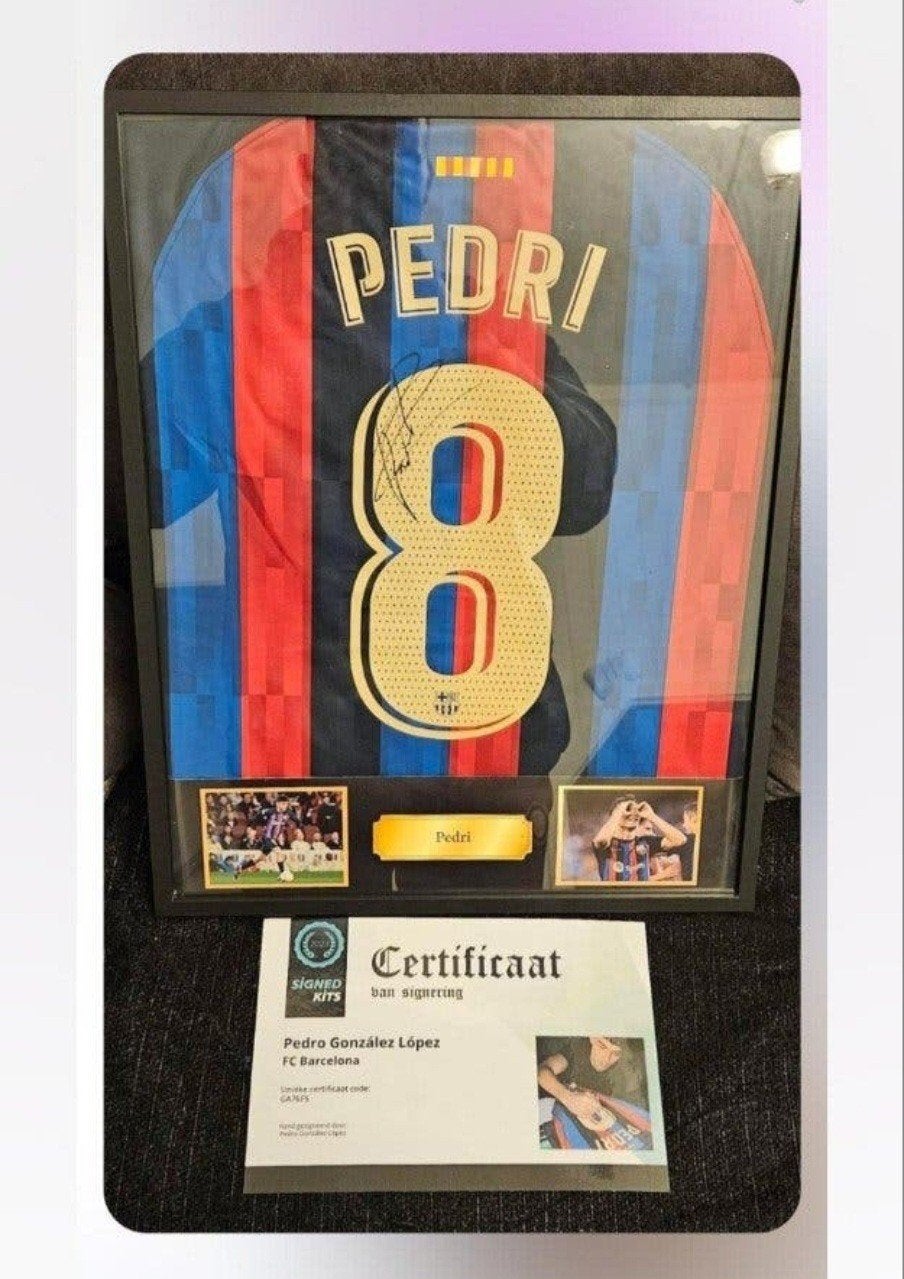 Gesigneerd Pedri FC Barcelona shirt - Ingelijst, Ophalen of Verzenden, Nieuw, Buitenlandse clubs, Shirt