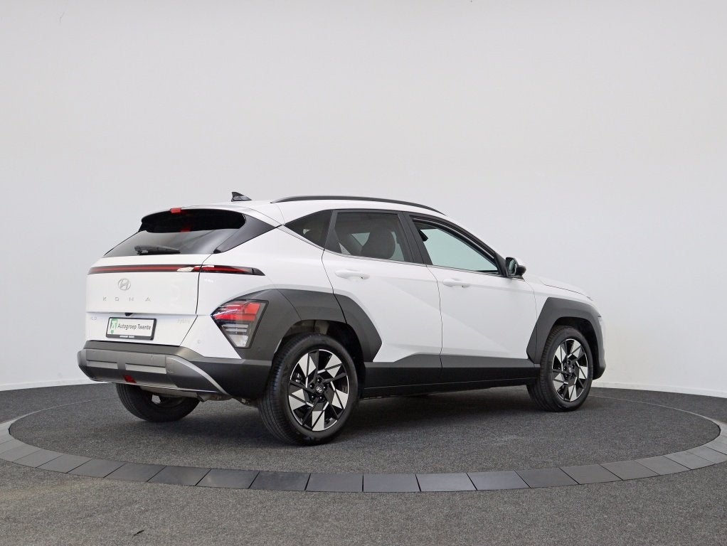 Hyundai KONA 1.6 GDI HEV Premium | Licht interieur | Private, Auto's, Gebruikt, Wit, Leder, SUV of Terreinwagen