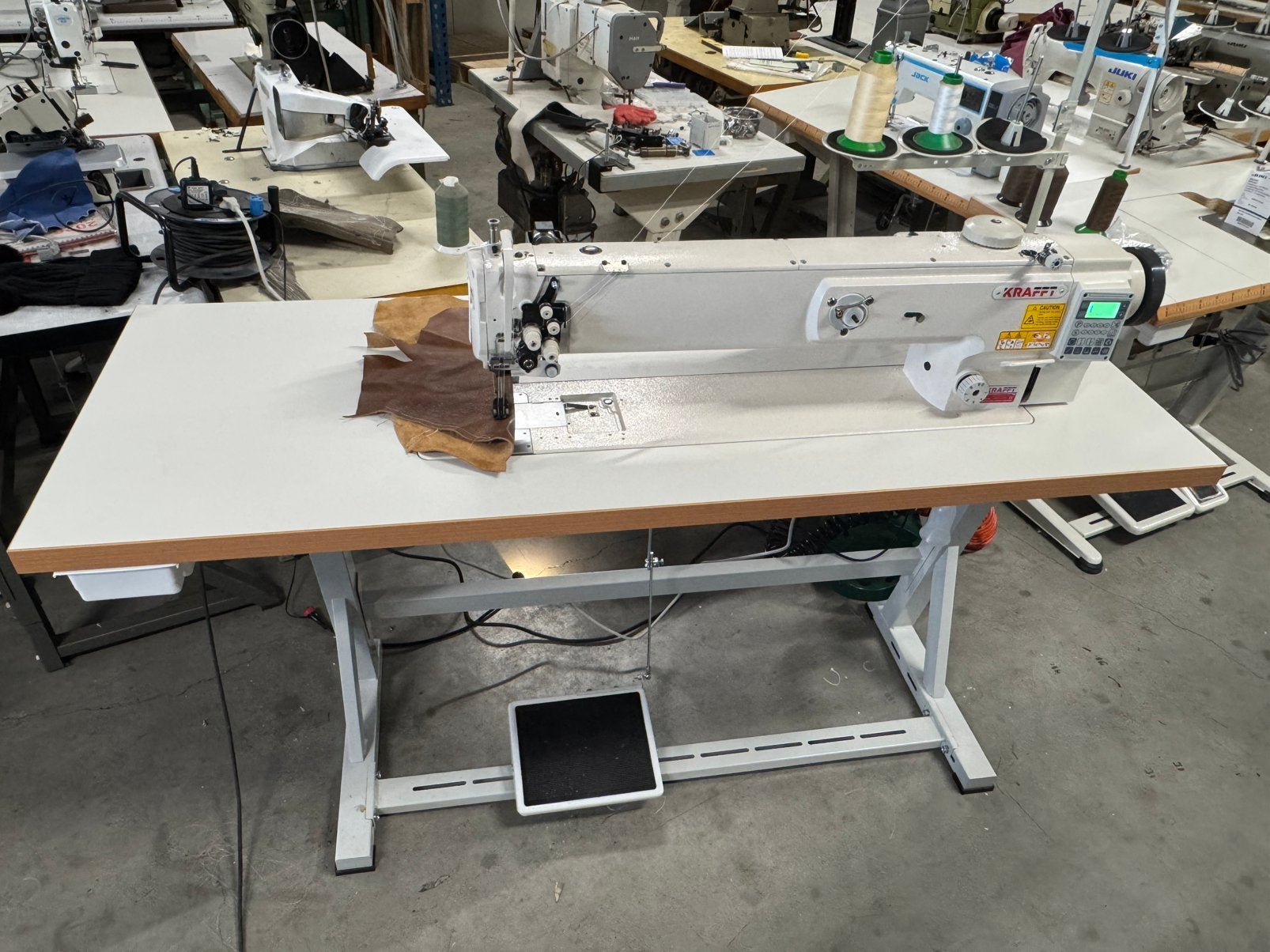 Industriele naaimachine kraft 2 naald lange arm 65cm aut, Overige merken, Kraft, Kraft, Nieuw
