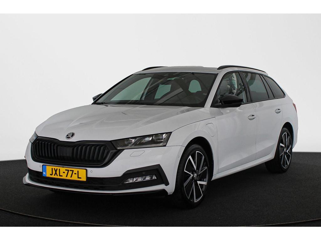 Skoda Octavia Combi 1.4 TSI iV PHEV Sportline Head-Up Achter, Auto's, Skoda, Automaat, Gebruikt, 4 cilinders, Parkeersensor