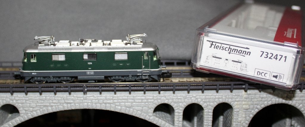 Fleischmann 732471 Sound Zo goed als nieuw N 1/160., Locomotief, Ophalen of Verzenden, Zo goed als nieuw, Fleischmann
