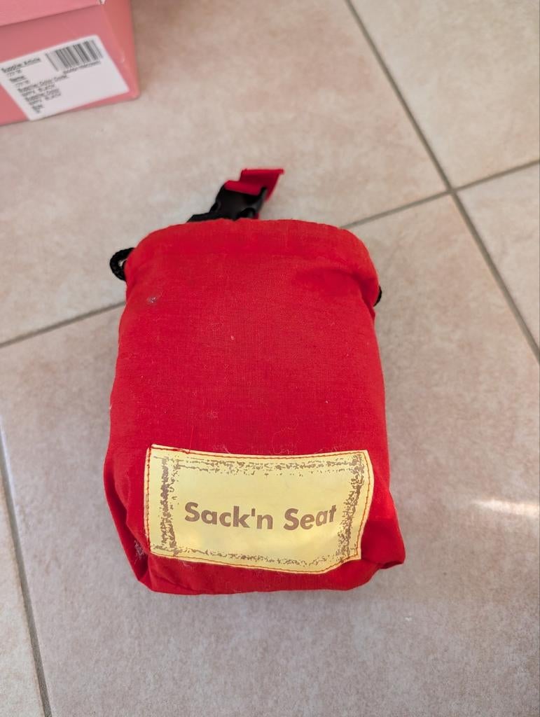 Sack 'n Seat draagbare kinderstoel - Veilig en compact, Ophalen of Verzenden