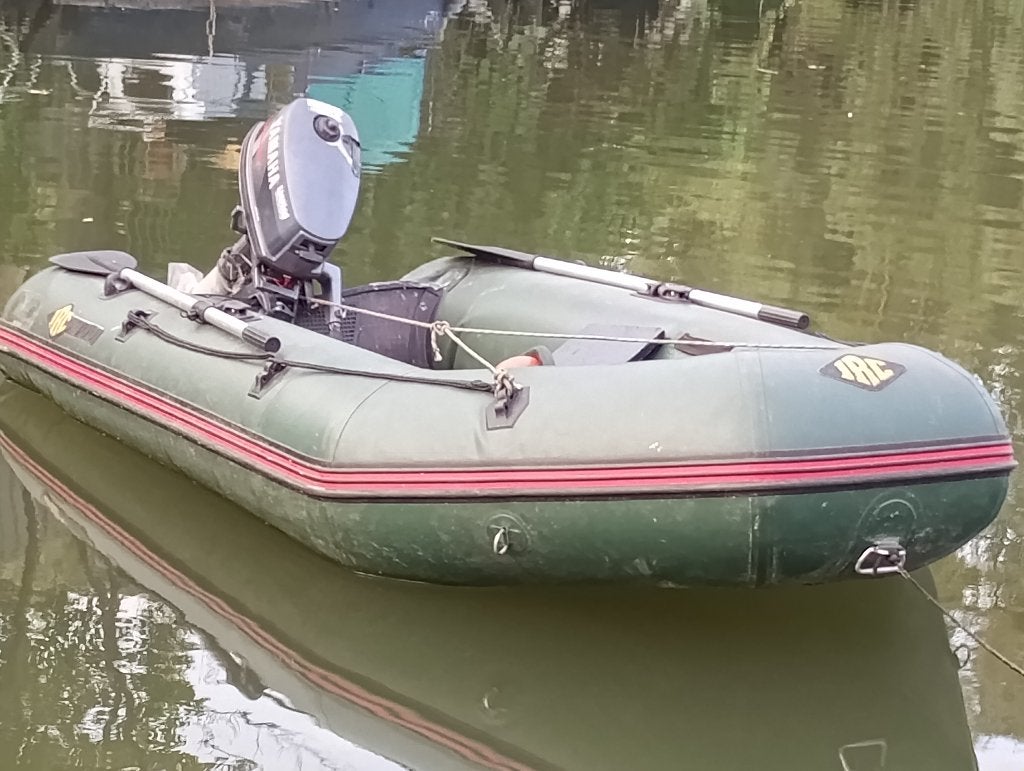 Opknapper bbmotor +boot  MOET WEG, Ophalen, Gebruikt