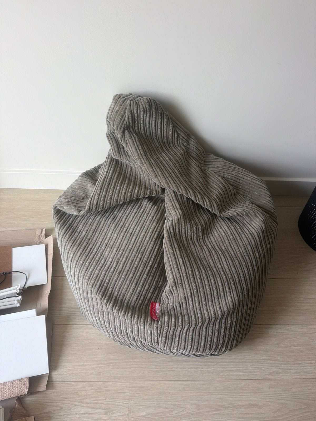 Comfortabele ribfluwelen zitzak - nieuw, Ophalen of Verzenden, Nieuw, Grijs, Zitzak