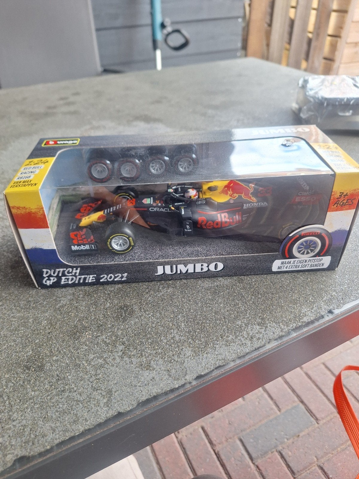 Bburago Red Bull Racing RB16B Max Verstappen Dutch GP 2021, Hobby en Vrije tijd, Modelauto's | 1:43, Ophalen of Verzenden, Nieuw