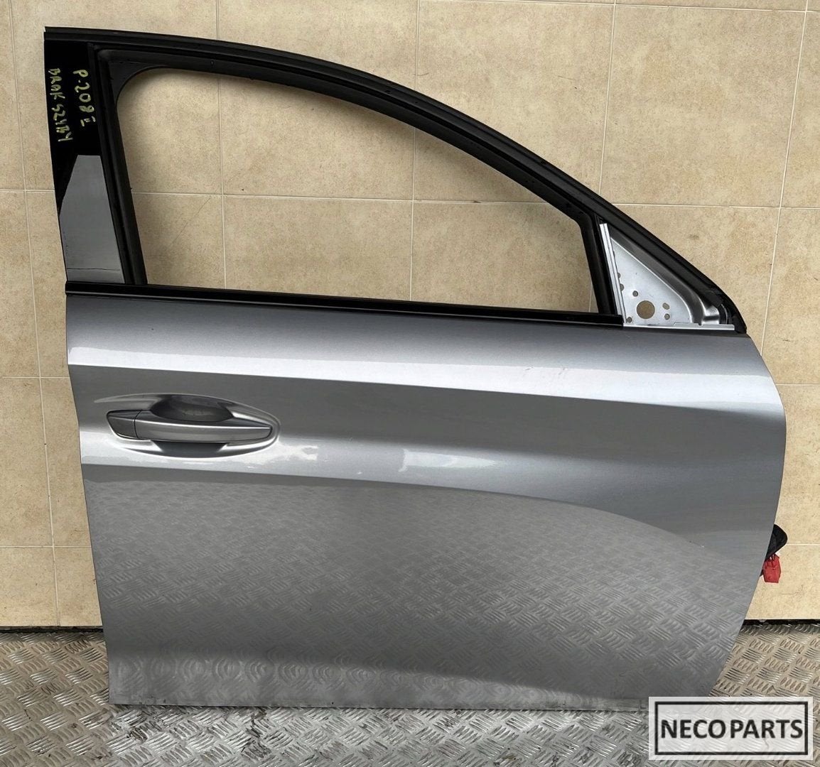 PEUGEOT 208 II PORTIER DEUR RECHTS ORIGINEEL ALLES LEVERBAAR, Auto-onderdelen, Gebruikt, -, Ophalen of Verzenden, Achter