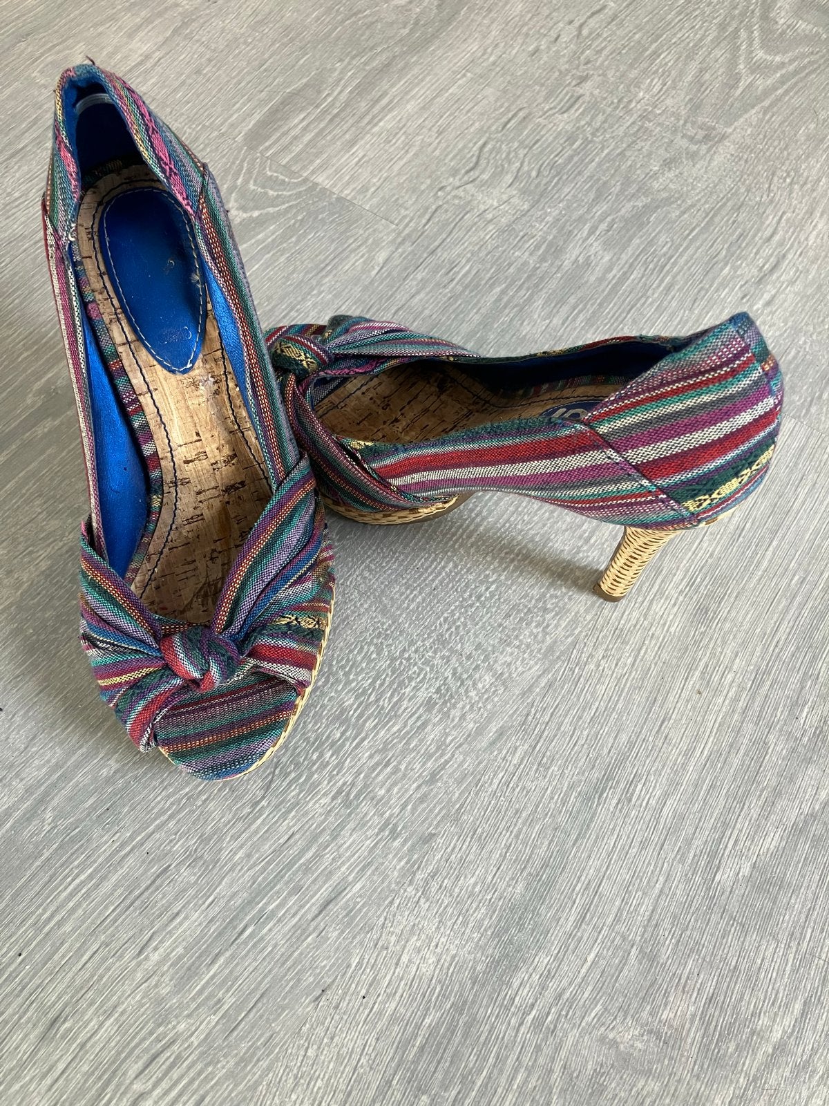 Kleurrijke Peep-Toe Hakken maat 37, Pumps, Overige kleuren, Ophalen of Verzenden, Gedragen