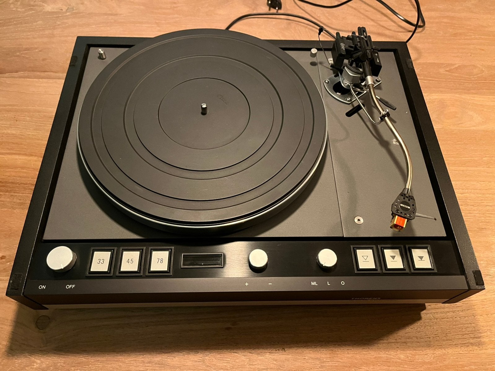 Thorens TD 126 MK III Electronic met SME series 3 arm