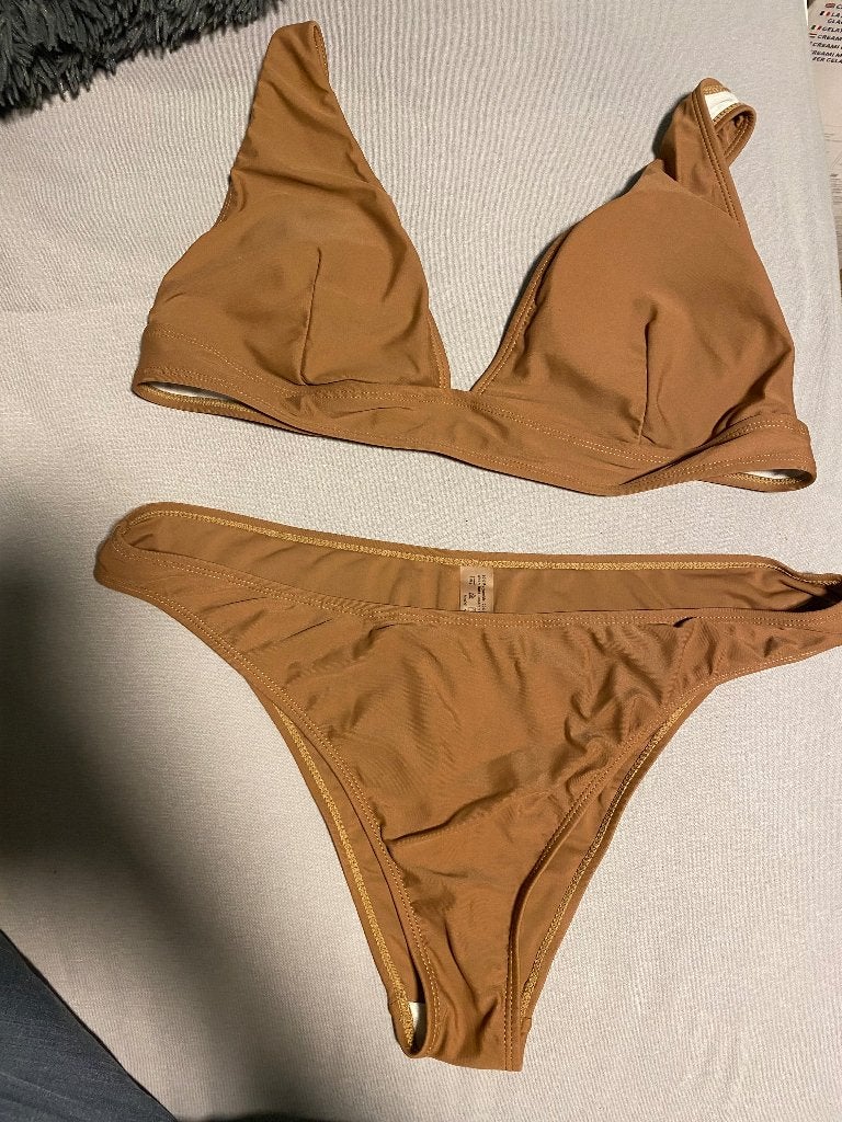 Bruine bikini set, Bruin, Ophalen of Verzenden, Bikini, Gedragen