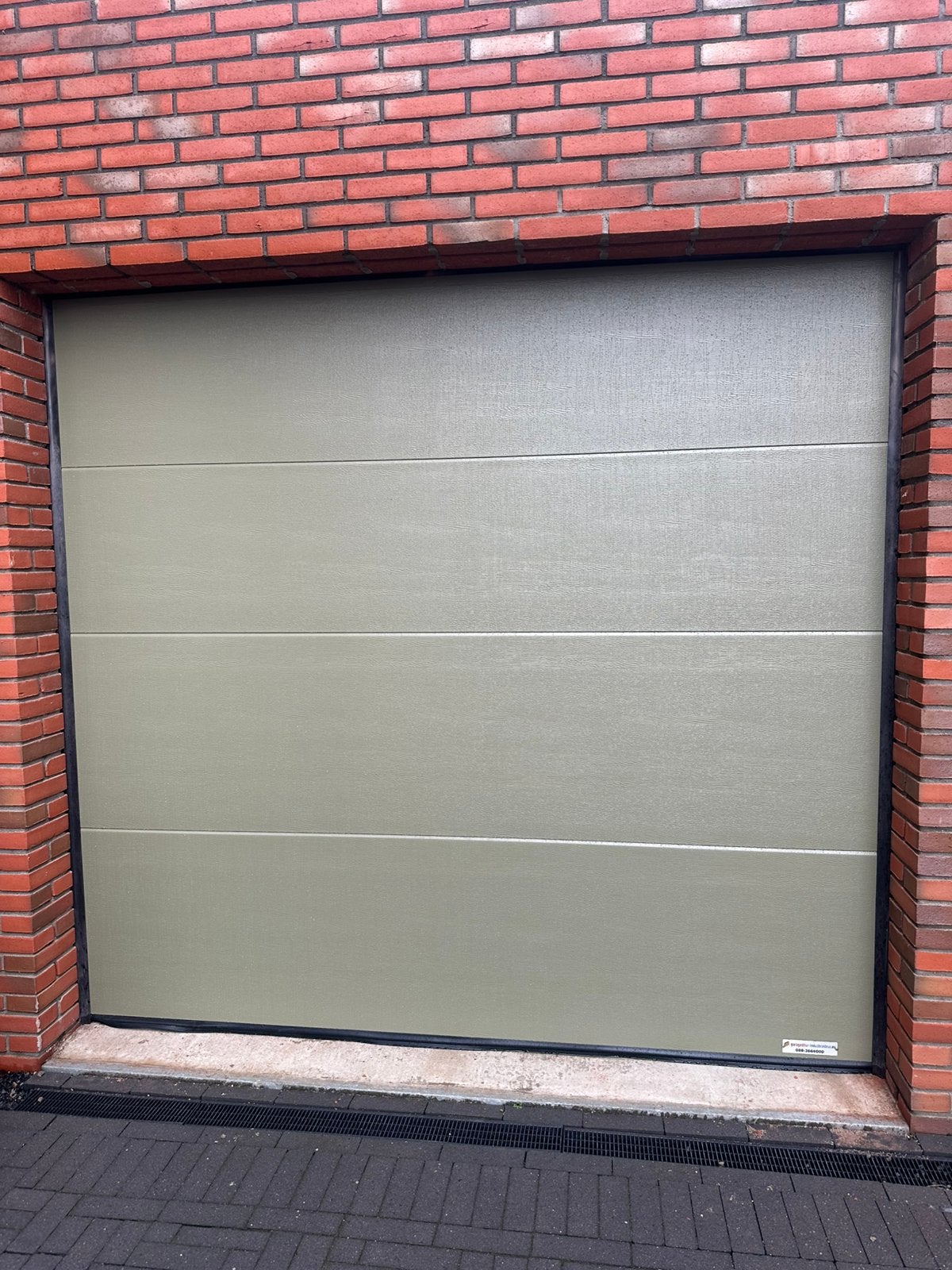 Alle maten Garagedeuren, Overheaddeuren evt. Montage, Ophalen of Verzenden, 120 cm of meer, 215 cm of meer, Garagedeur