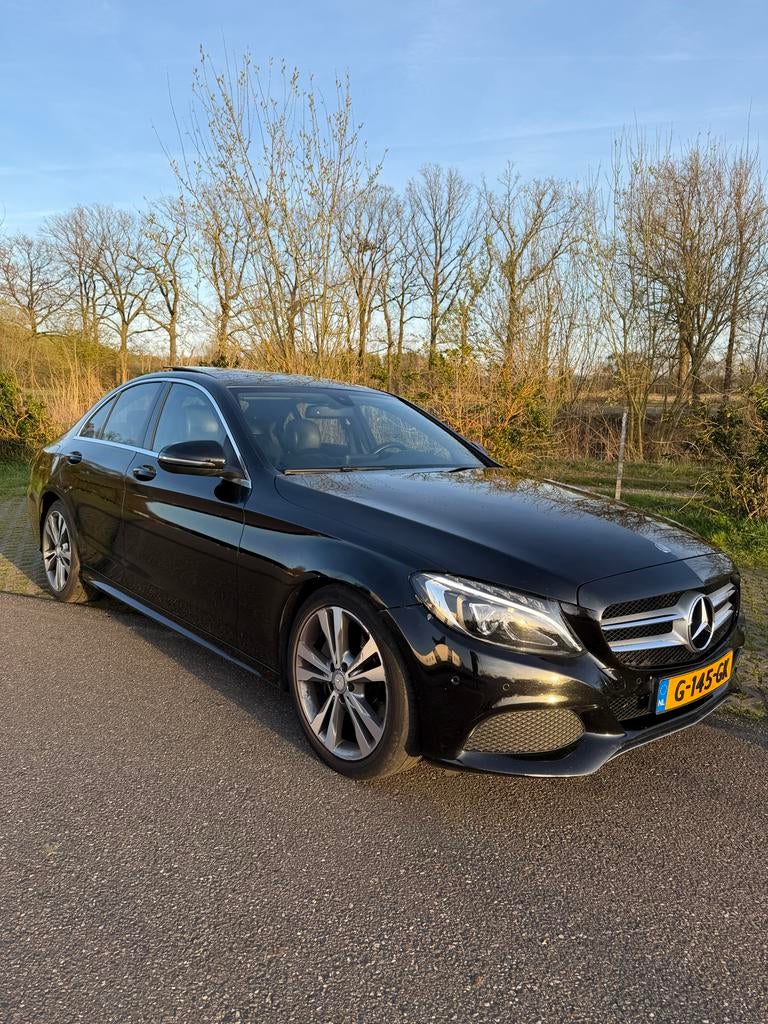 Mercedes-Benz C-Klasse C180 CDI 1.6 85KW Aut7 2016 Zwart, Auto's, Automaat, Achterwielaandrijving, 4 cilinders, Zwart