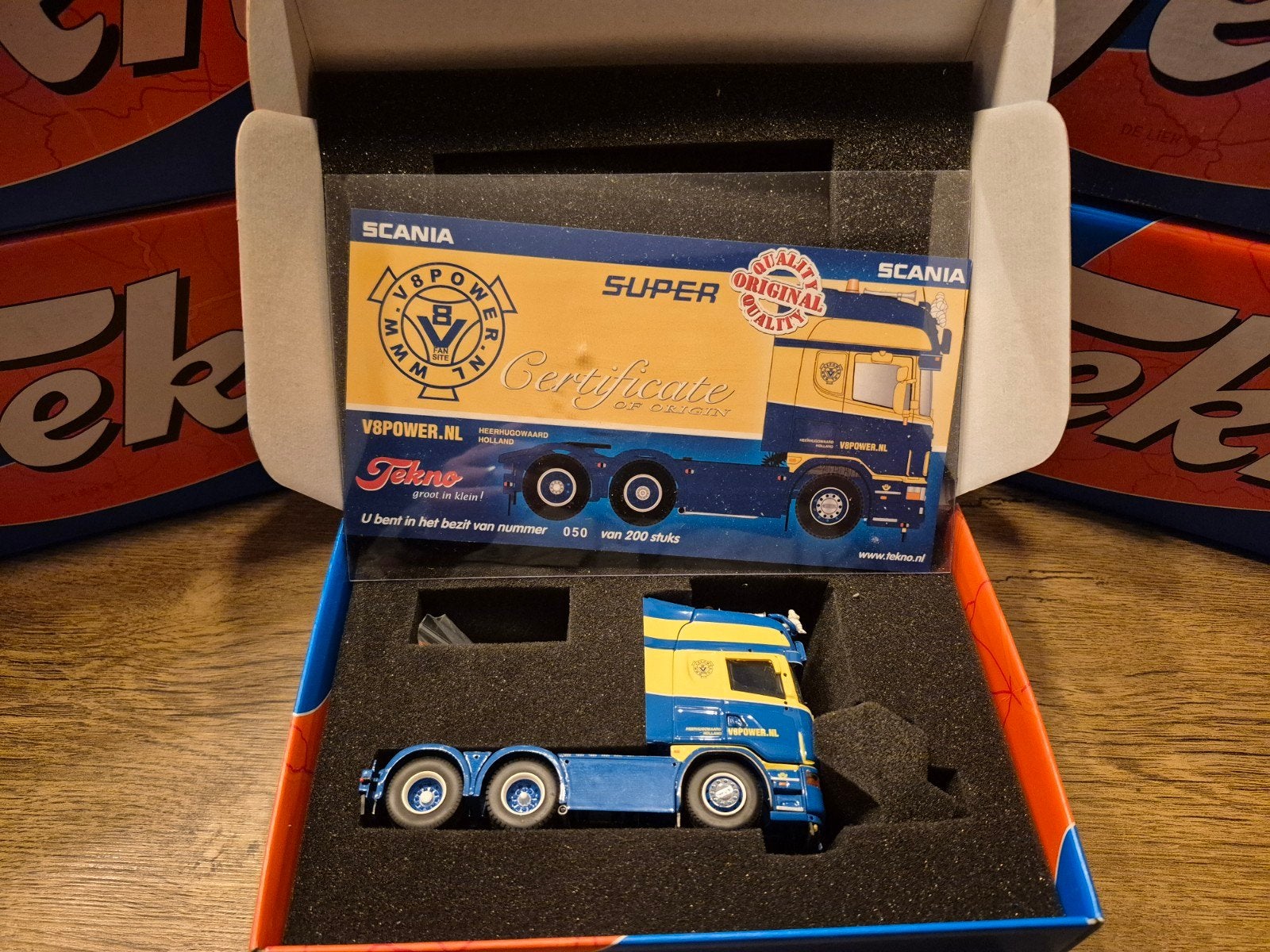Tekno Scania V8power modeltruck met certificaat, Ophalen of Verzenden, Nieuw, Bus of Vrachtwagen, Tekno