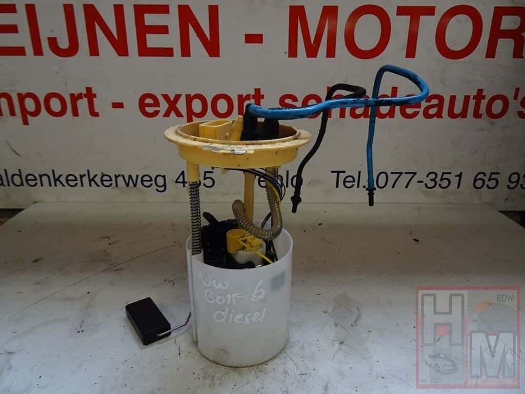 Volkswagen Golf 6 1.6 TDI brandstofpomp 2008 - 2013, Ophalen of Verzenden, -, -, -