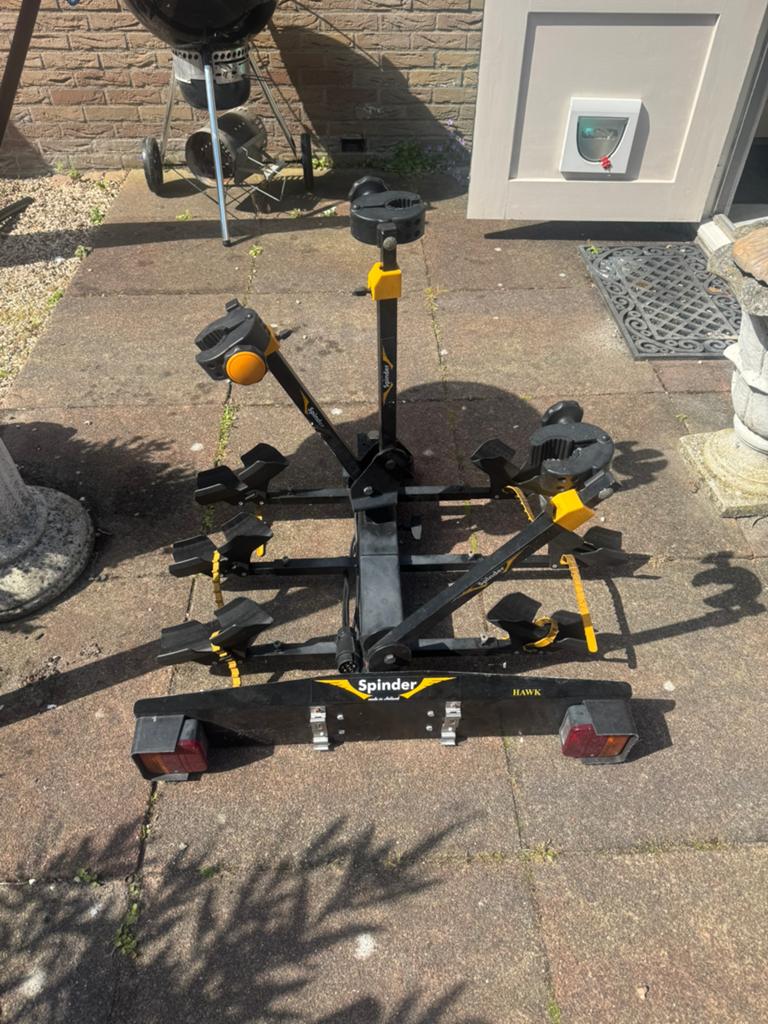 Spinder Hawk RH-3-F fietsendrager met muurbeugel, Ophalen, 3 fietsen of meer, Gebruikt, Trekhaakdrager