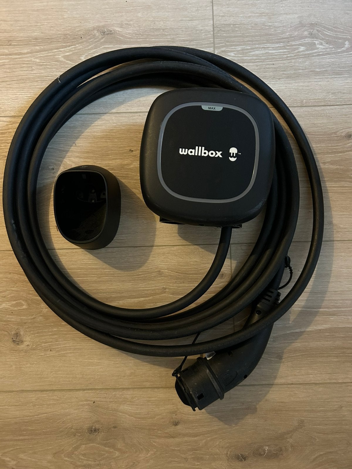 Wallbox pulsar max, 22kW, 7 meter, wifi, Ophalen of Verzenden, Zo goed als nieuw, Laadpaal en Laadkabel