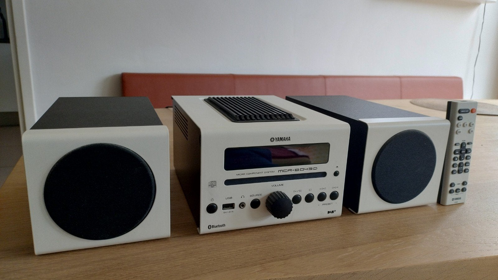 Yamaha mcr-bd043d | 1x wit / 1x zwart | zgan, Ophalen of Verzenden, Zo goed als nieuw, Overige merken