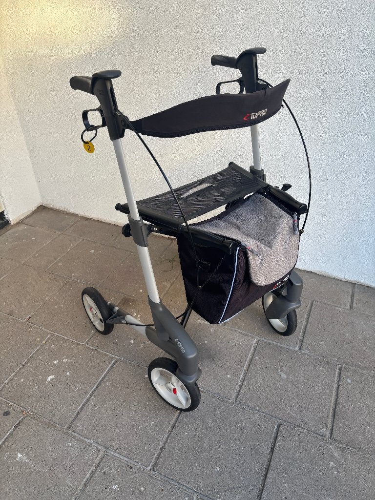 Nr 2... Topro Troja 5G met rugleuning en tas + GARANTIE, Diversen, Ophalen, Gebruikt, ., Lichtgewicht