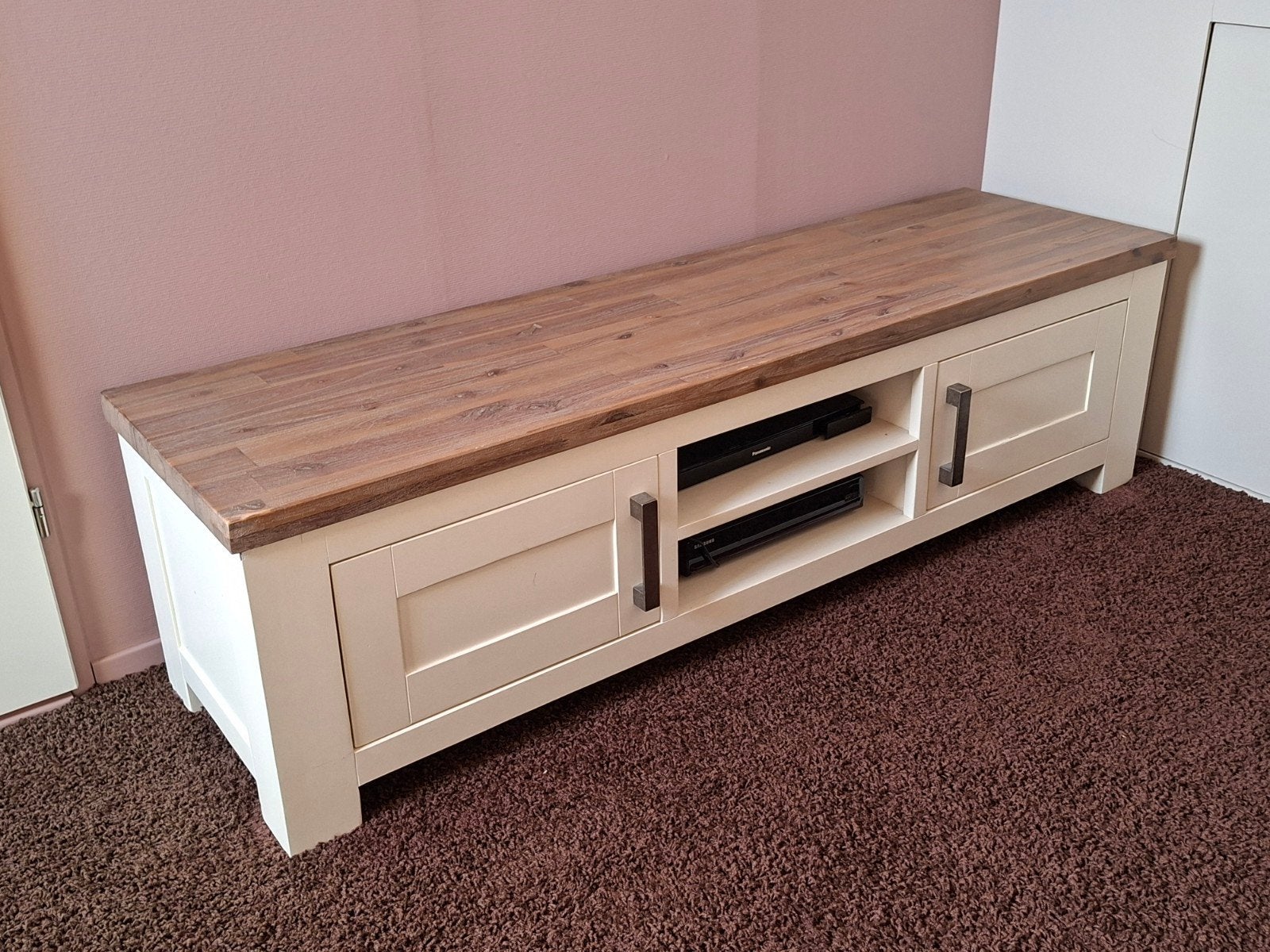 TV-meubel wit/hout. lizzano pronto, Gebruikt, 150 tot 200 cm, Modern landelijk, Ophalen of Verzenden