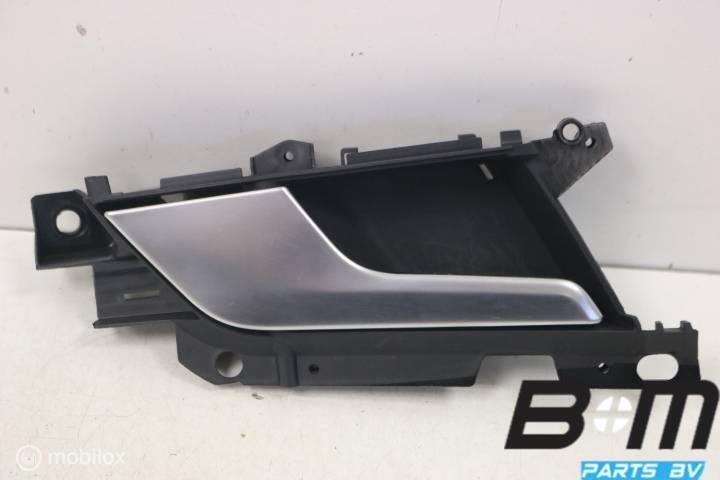 Binnengreep linksvoor Audi A4 8W 8W0837019, Gebruikt