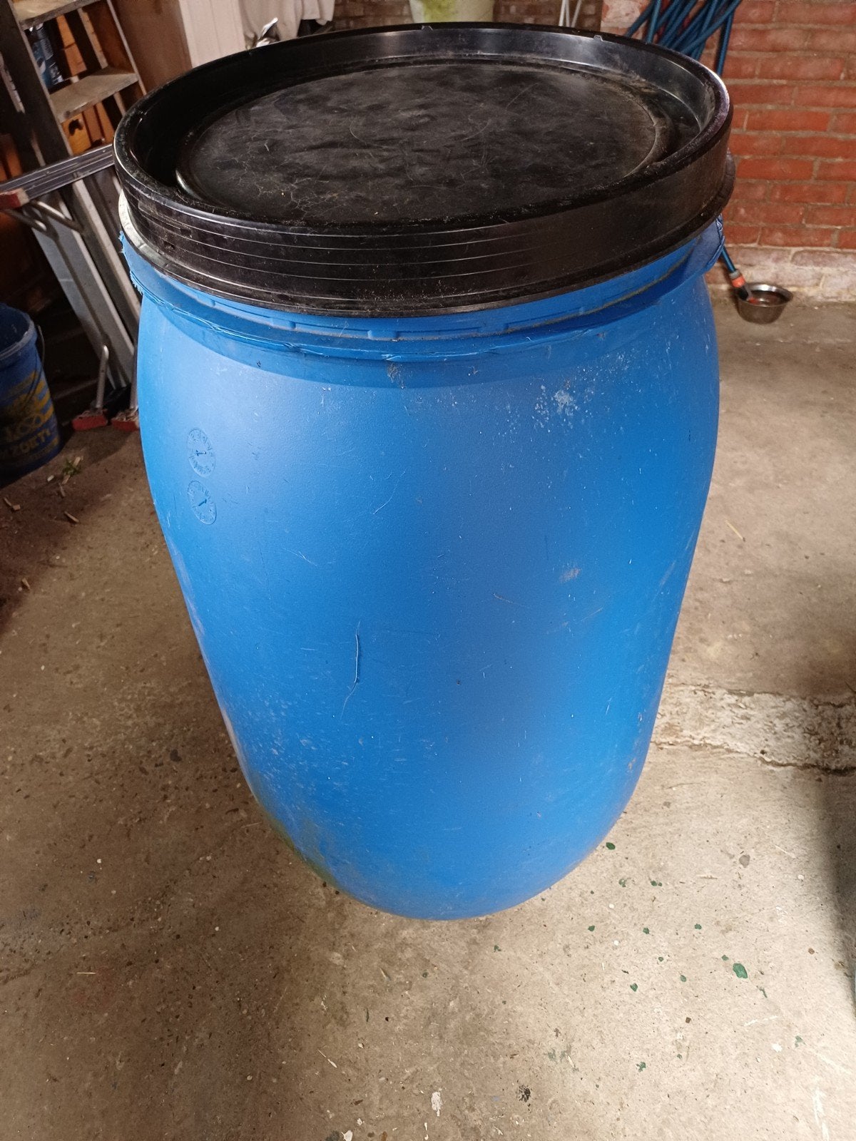 regen/of voerton., 150 liter of meer, Ophalen