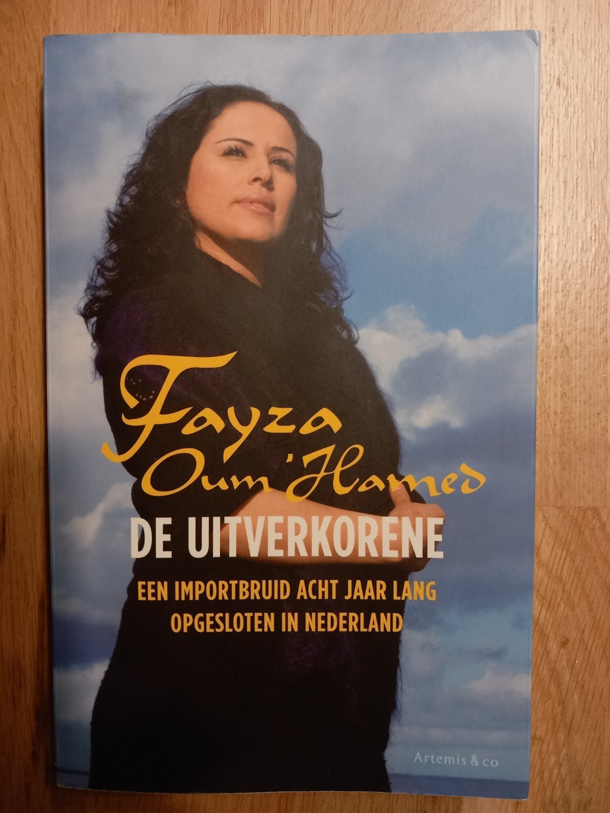 De Uitverkorene - Fayza Oum'Hamed (Boek), Ophalen of Verzenden, Zo goed als nieuw, Fayza Oum'Hamed, Nederland