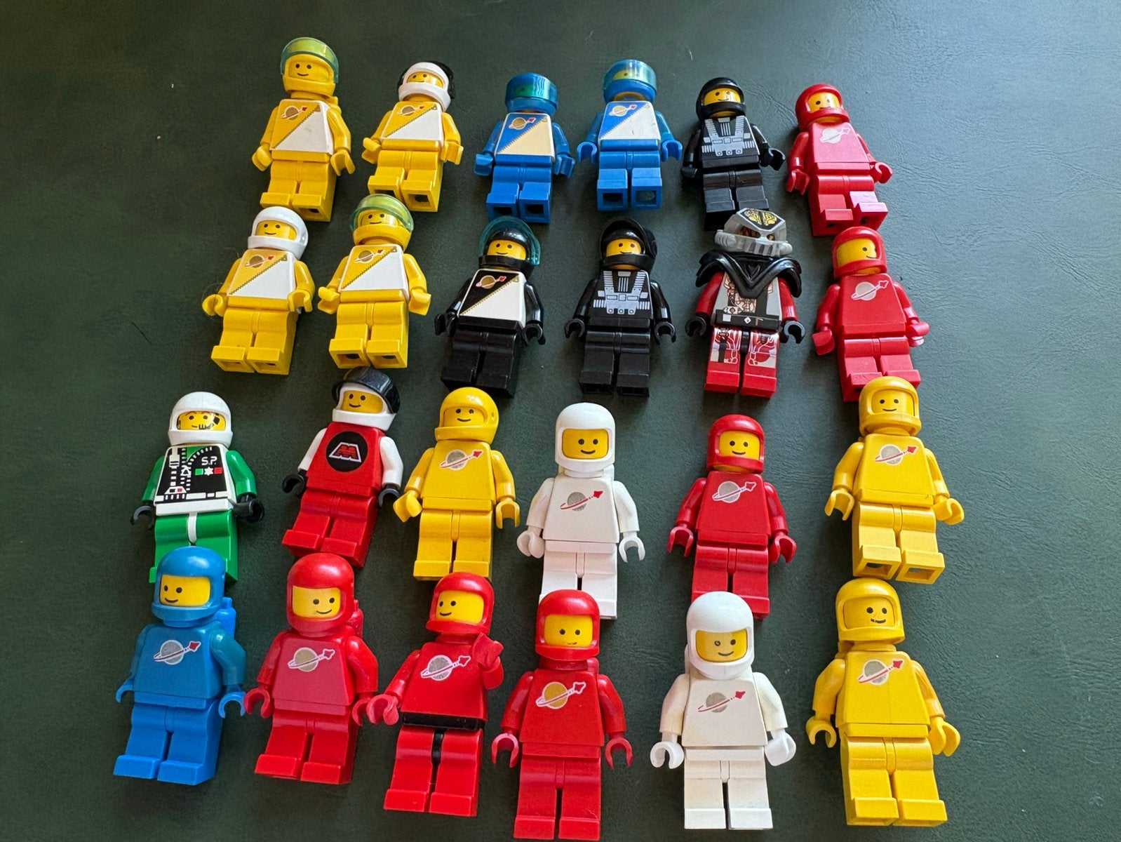 Partij lego classic space poppetjes, Lego, Lego, Ophalen of Verzenden, Zo goed als nieuw