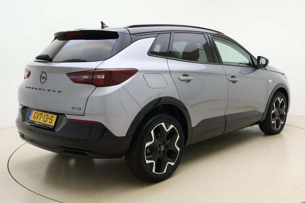 Opel Grandland 1.2 Turbo 145pk Automaat Hybrid GS | Alcantar, Auto's, Opel, 145 pk, 1199 cc, 1436 kg, Origineel Nederlands