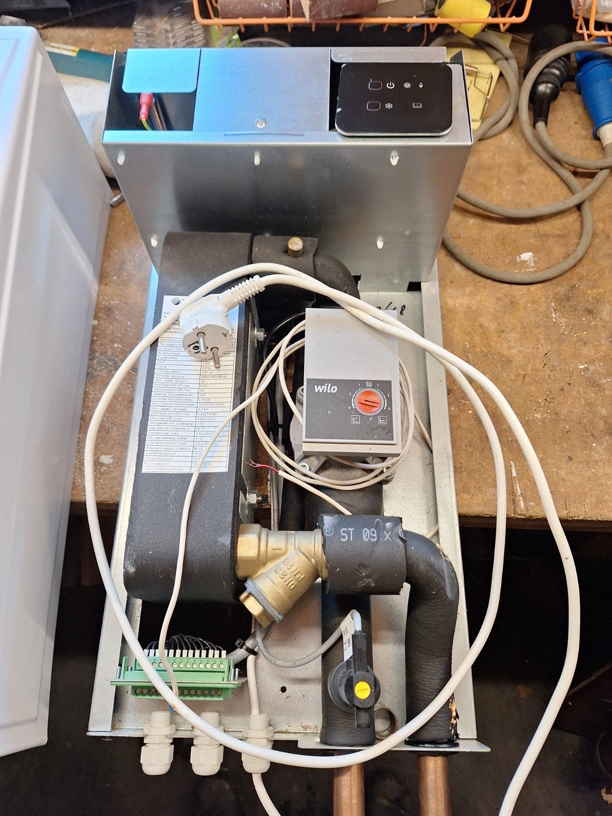 Techneco Elga Warmtepomp, Doe-het-zelf en Verbouw, Ophalen, Gebruikt, Overige typen, 60 tot 150 cm