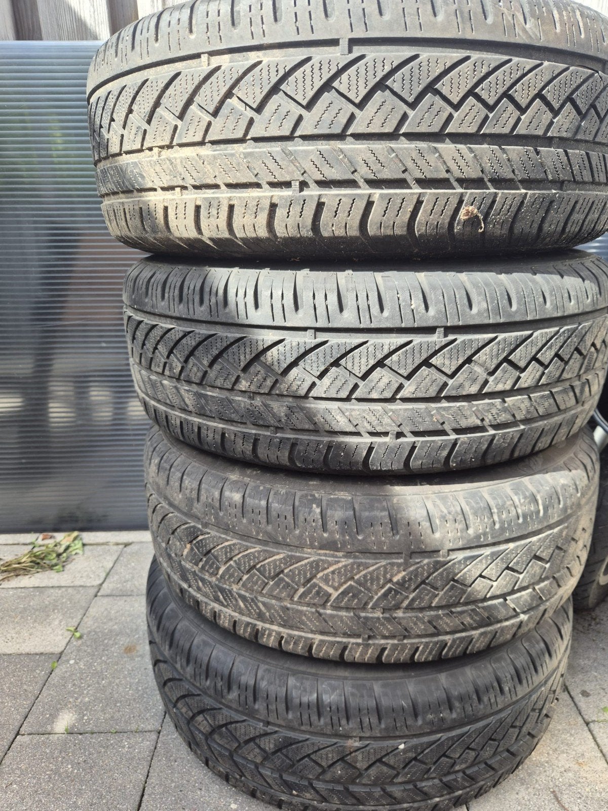 Ford fiesta banden, Ophalen