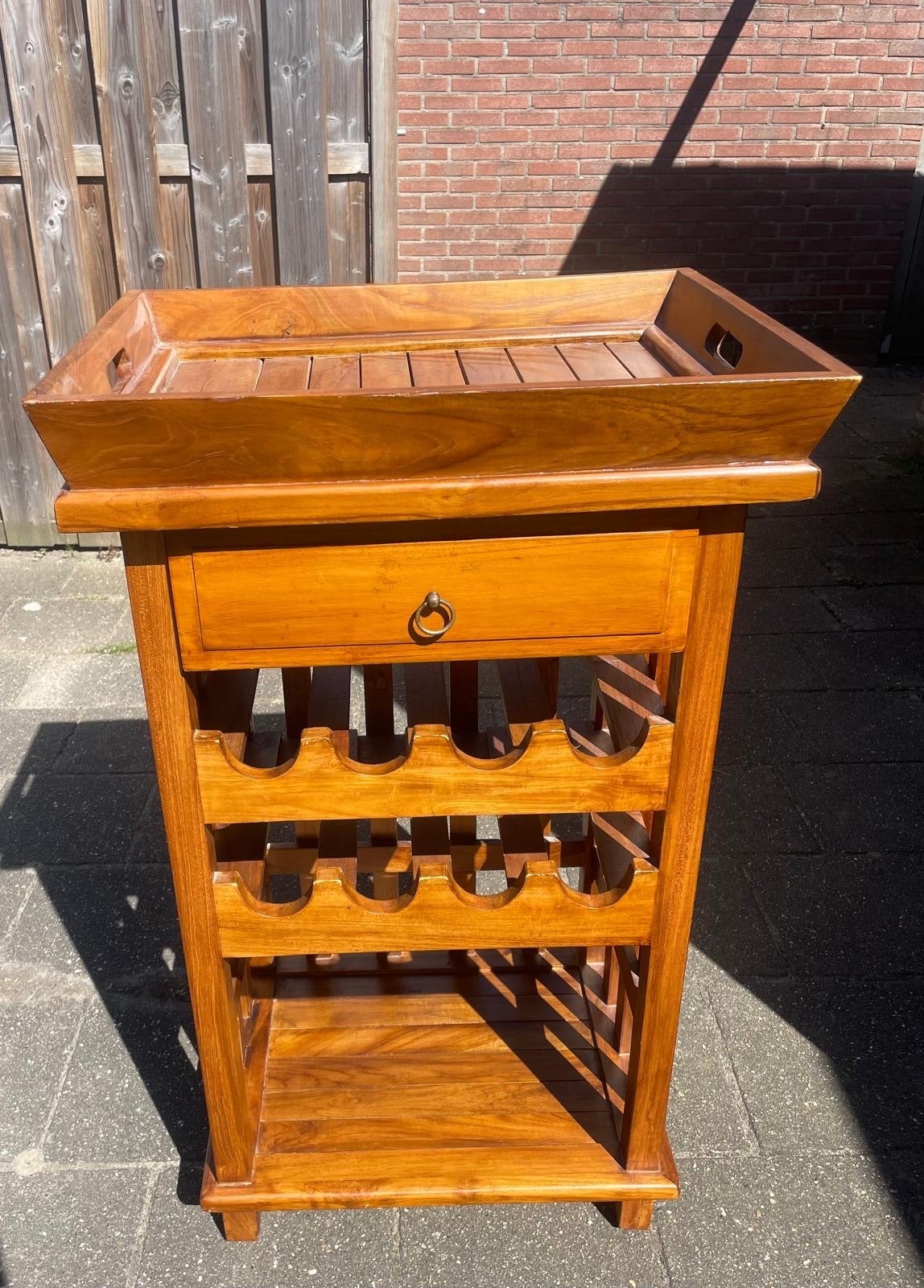 Wijnrek met lade en dienblad - massief hout, Ophalen, Gebruikt, 5 tot 15 flessen, 75 – 100