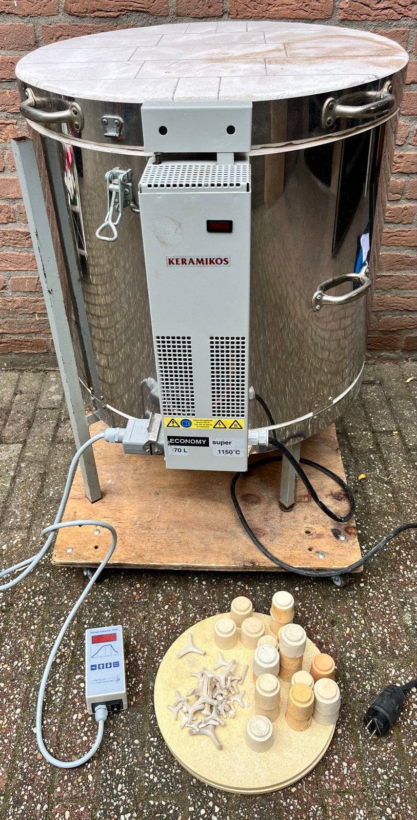 Keramiekoven Keramikos 1100C, 70L met Bentrup TC40 regelaar, Ophalen