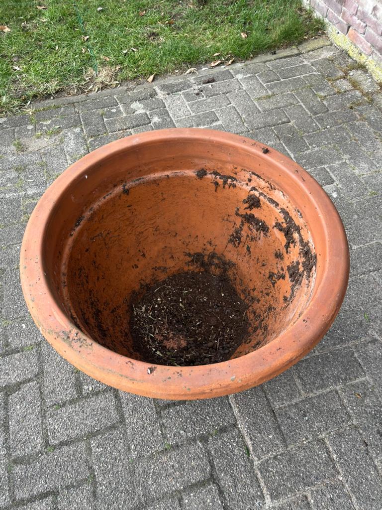 Terracotta bloempot groot!, Tuin en Terras, Steen, Minder dan 30 cm, Rond, Ophalen of Verzenden