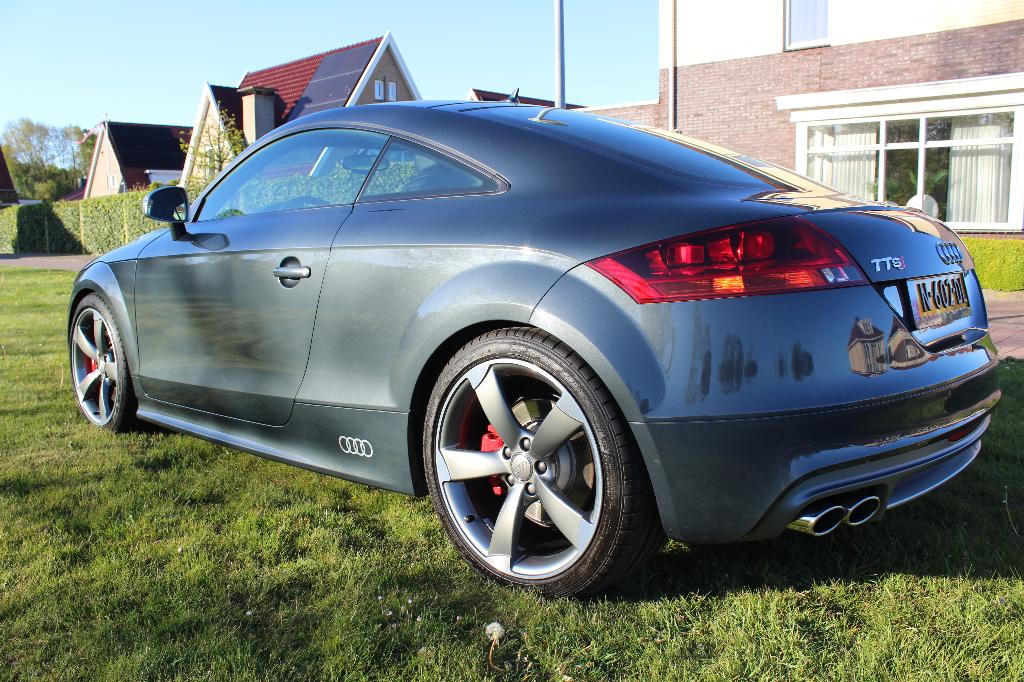Audi TT 2.0 Tfsi TTS Coupe Quattro 2008 Grijs parelmoer, TT, Zwart, 4 cilinders, 1984 cc