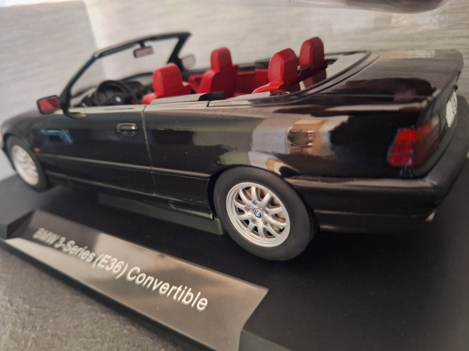 BMW 3 Series E36 Convertible Schaal 1:18, Overige merken, MCG, Nieuw, Ophalen of Verzenden