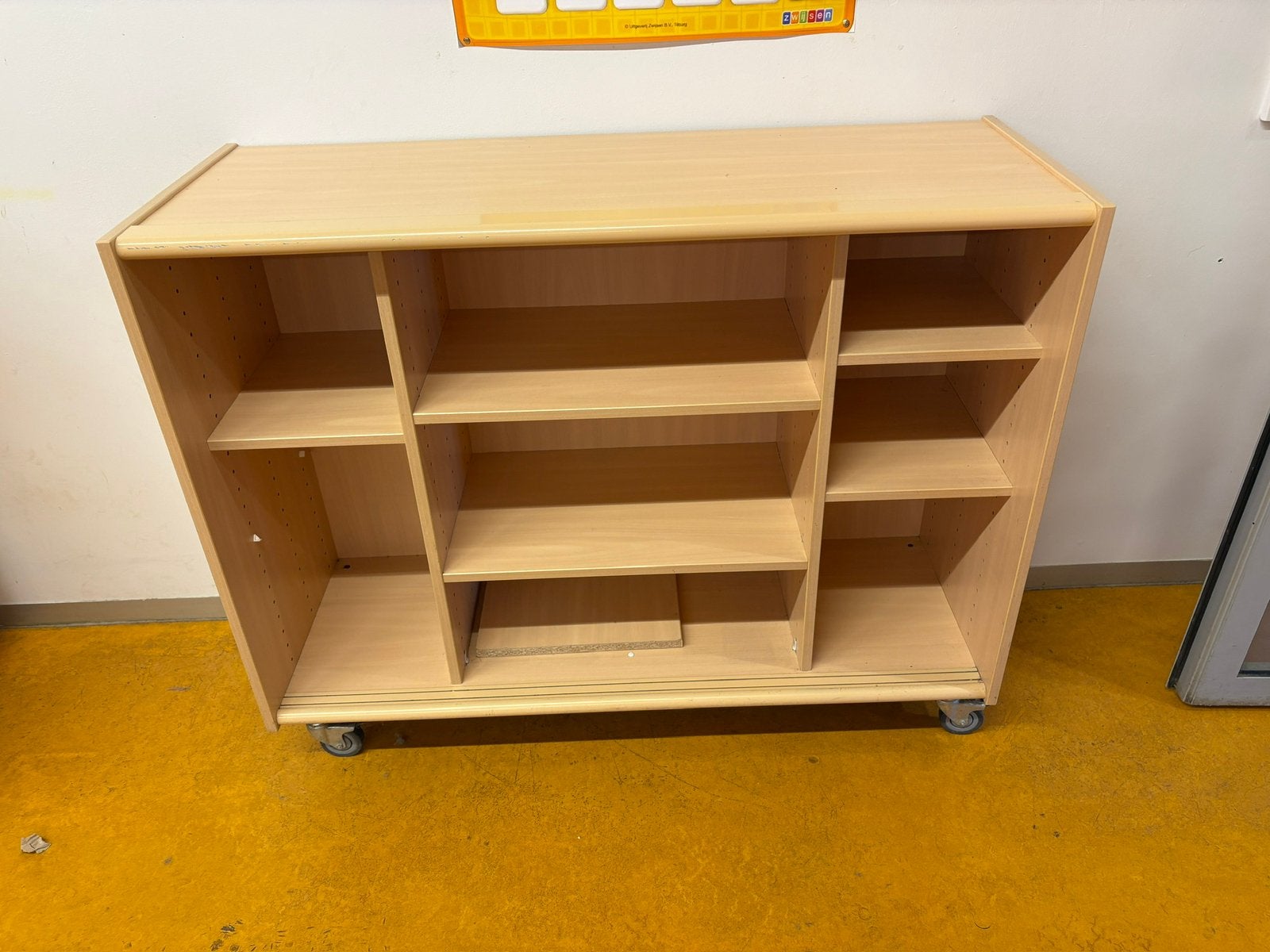 2 verrijdbare kasten (Heutin) voor op school, Ophalen of Verzenden, Gebruikt