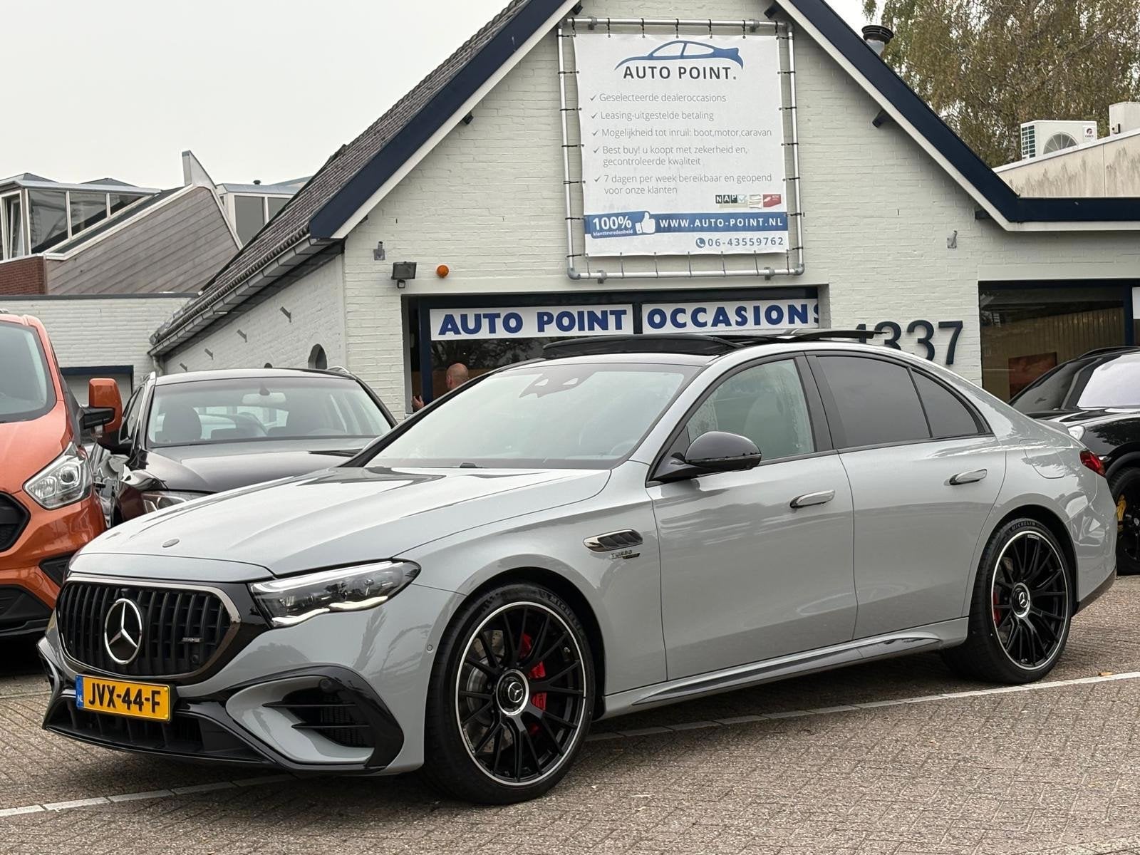 Mercedes-Benz E-klasse AMG 53 4MATIC+ 585PK/HYPER/PANO/4WS/H, Auto's, Automaat, Dealer onderhouden, Gebruikt, 21 kWh